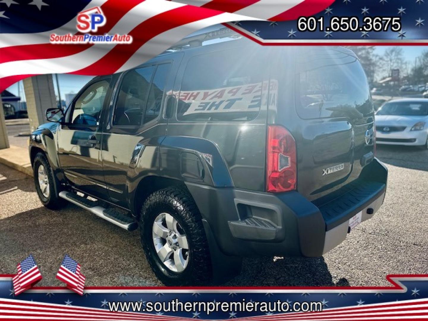 2010 GRAY NISSAN XTERRA S; SE; X; OFF (5N1AN0NU8AC) , located at 922 W. Beacon St., Philadelphia, MS, 39350, (601) 650-3675, 32.770447, -89.127151 - Photo#3